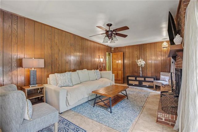 779 Pinehurst Drive, Fairburn, GA 30213