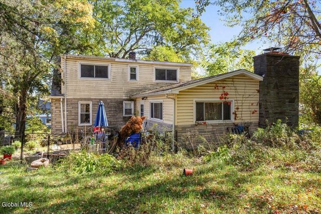 2487 Us Route 9W, Ravena, NY 12143