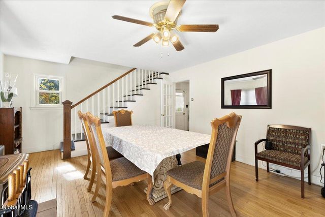 2487 Us Route 9W, Ravena, NY 12143