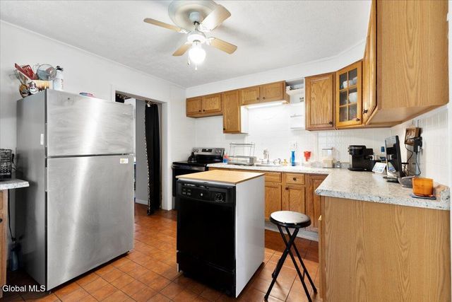 2487 Us Route 9W, Ravena, NY 12143