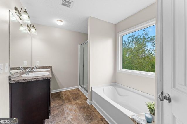 1286 Windrow Drive, Hinesville, GA 31313