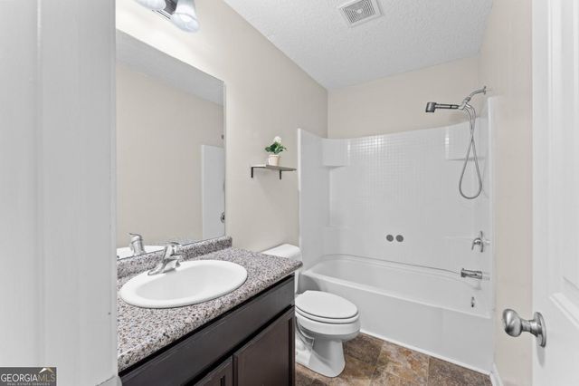 1286 Windrow Drive, Hinesville, GA 31313