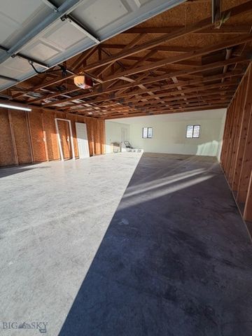 2420 Harvard Avenue, Butte, MT 59701