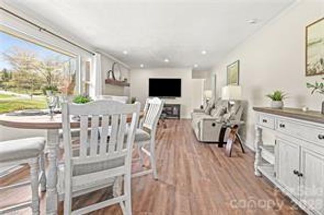 6313 Arden Circle, Clemmons, NC 27012
