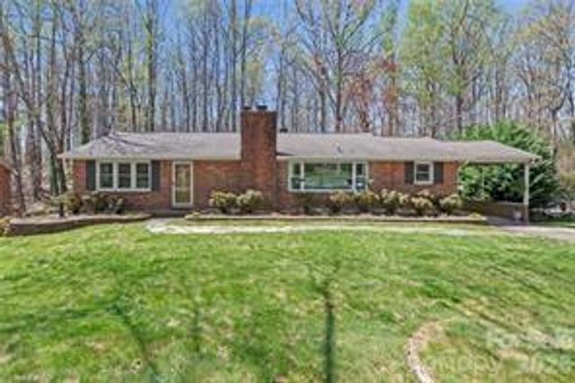 6313 Arden Circle, Clemmons, NC 27012