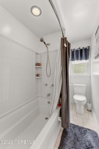 740 10th Avenue, Toms River, NJ 08757