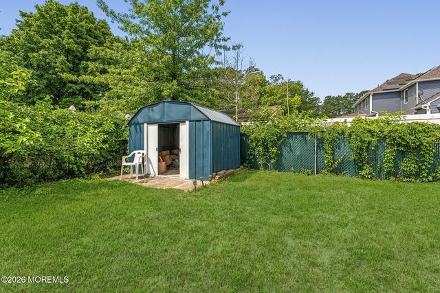 740 10th Avenue, Toms River, NJ 08757