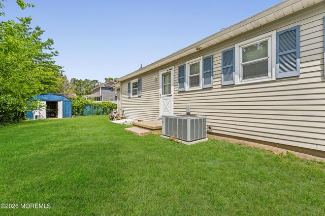 740 10th Avenue, Toms River, NJ 08757