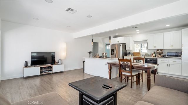 637 S Minnesota, Glendora, CA 91740