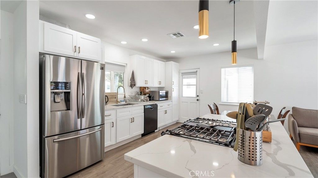 637 S Minnesota, Glendora, CA 91740