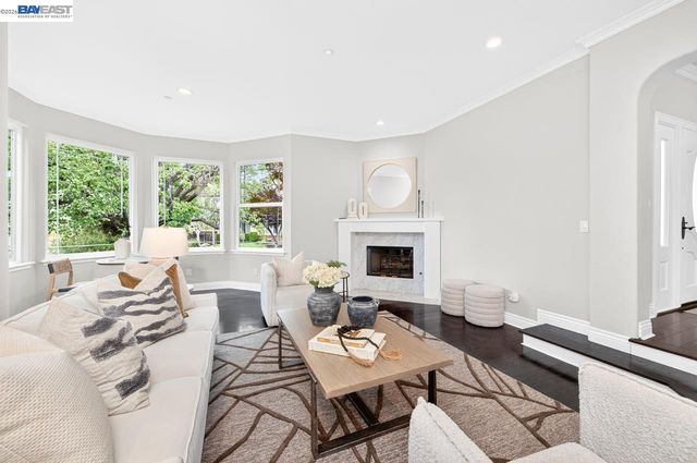 4129 Grant Ct, Pleasanton, CA 94566