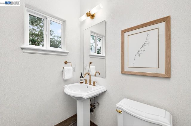 4129 Grant Ct, Pleasanton, CA 94566