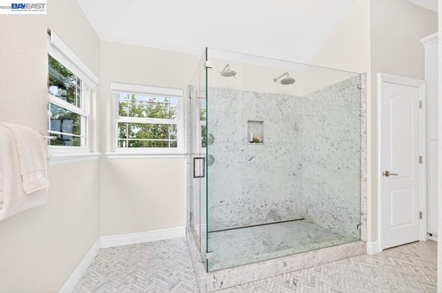 4129 Grant Ct, Pleasanton, CA 94566