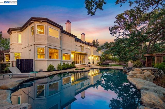 4129 Grant Ct, Pleasanton, CA 94566