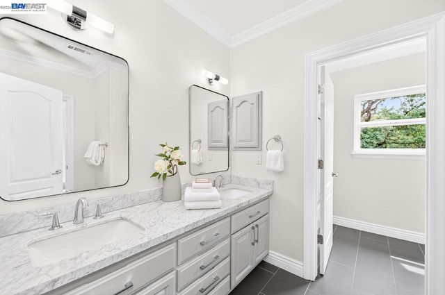 4129 Grant Ct, Pleasanton, CA 94566