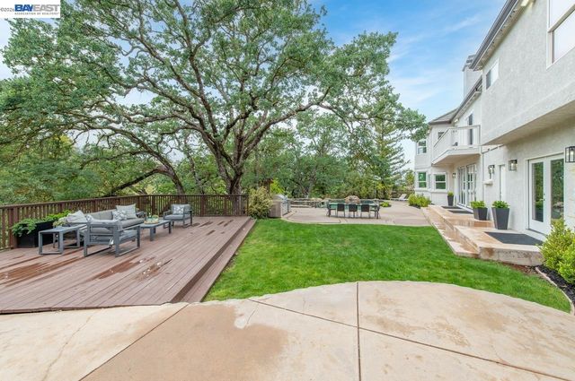 4129 Grant Ct, Pleasanton, CA 94566