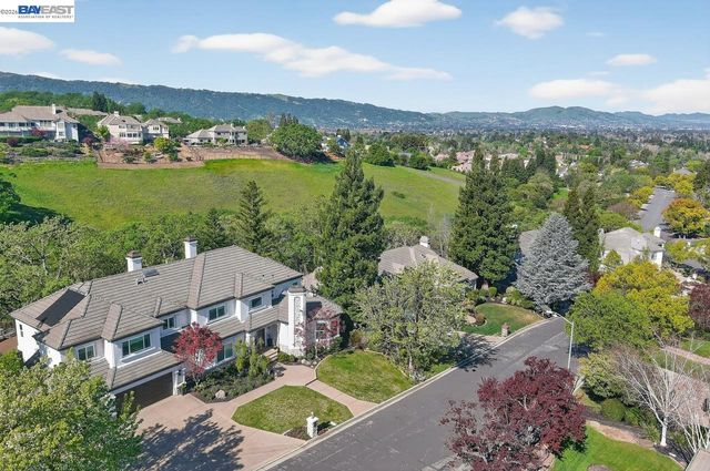 4129 Grant Ct, Pleasanton, CA 94566