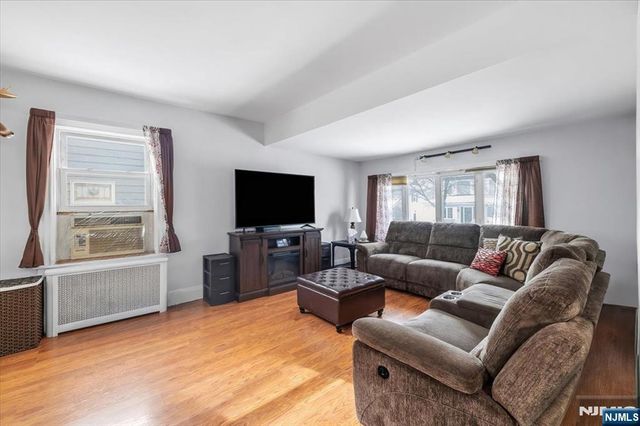 221 4th Street, Ridgefield Park, NJ 07660