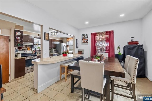 221 4th Street, Ridgefield Park, NJ 07660