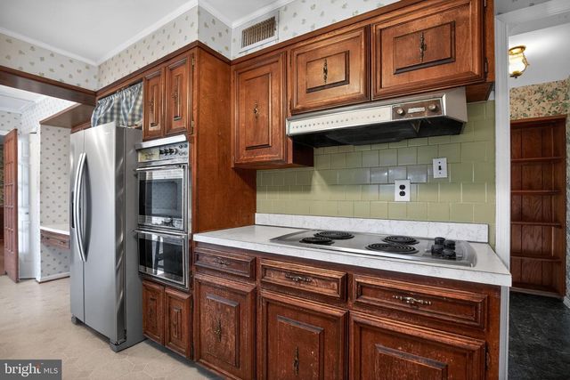 7146 LEONARDTOWN RD, Hughesville, MD 20637