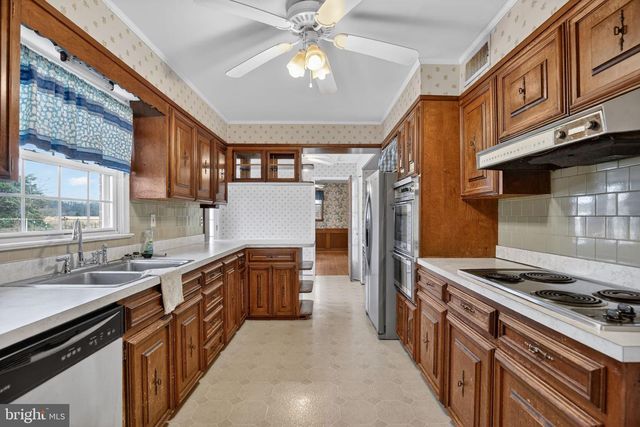 7146 LEONARDTOWN RD, Hughesville, MD 20637