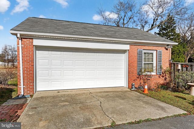 7146 LEONARDTOWN RD, Hughesville, MD 20637