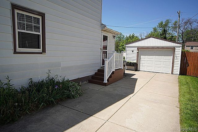 318 Belmont Avenue, Tonawanda, NY 14223