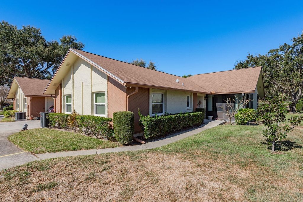 409 STIRLING TERRACE, Dunedin, FL 34698