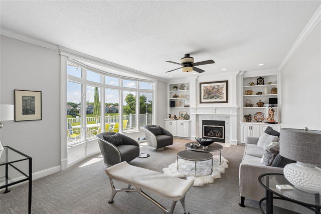 1340 Country Club Boulevard, Clive, IA 50325