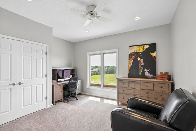 1340 Country Club Boulevard, Clive, IA 50325