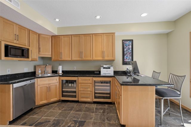 1340 Country Club Boulevard, Clive, IA 50325