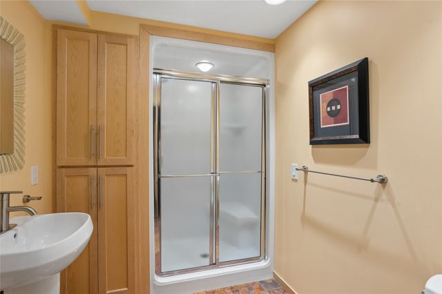 1340 Country Club Boulevard, Clive, IA 50325