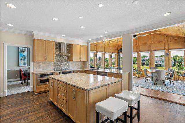1340 Country Club Boulevard, Clive, IA 50325