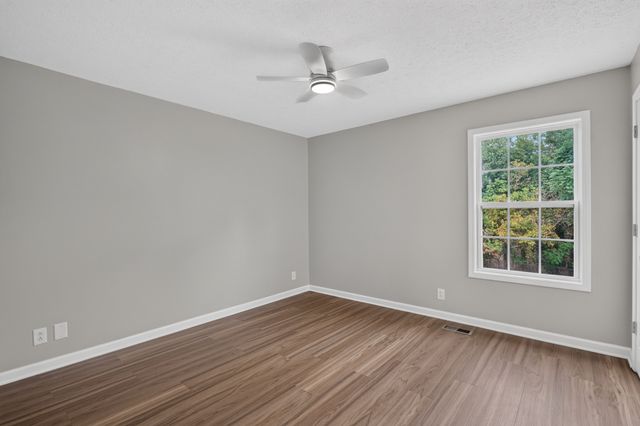 2859 Rome Ln, Clarksville, TN 37040