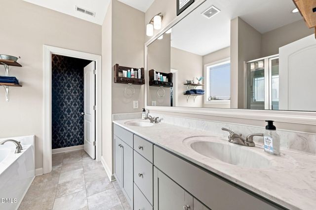 132 Pleasant View Lane, Benson, NC 27504