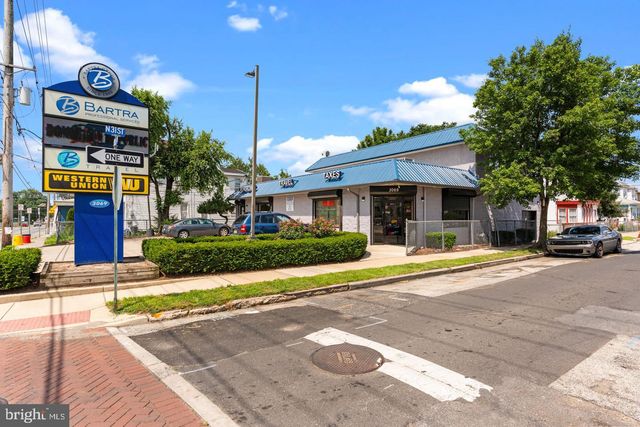 3069 RIVER RD, Camden, NJ 08105
