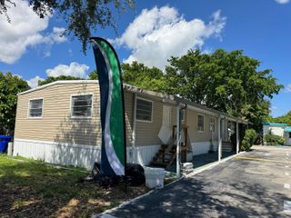 22 George St Lot 72, West Palm Beach, FL 33405