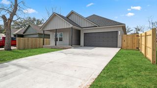 429 S Williamson ST, Giddings, TX 78942