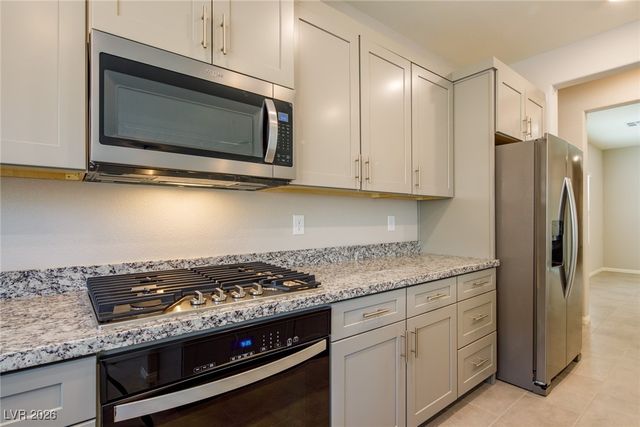 357 Canary Song Drive, Henderson, NV 89011