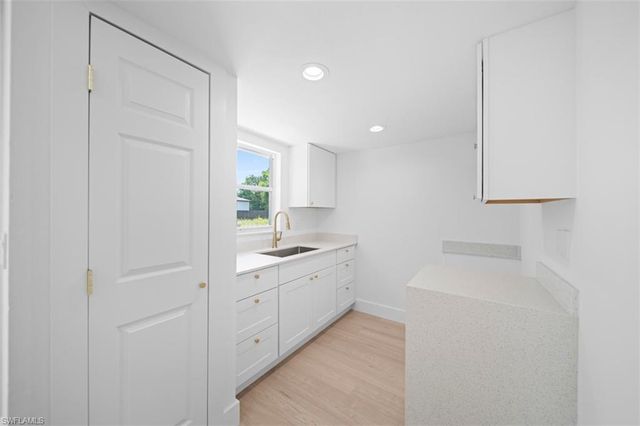 3203 28th ST SW, Lehigh Acres, FL 33976