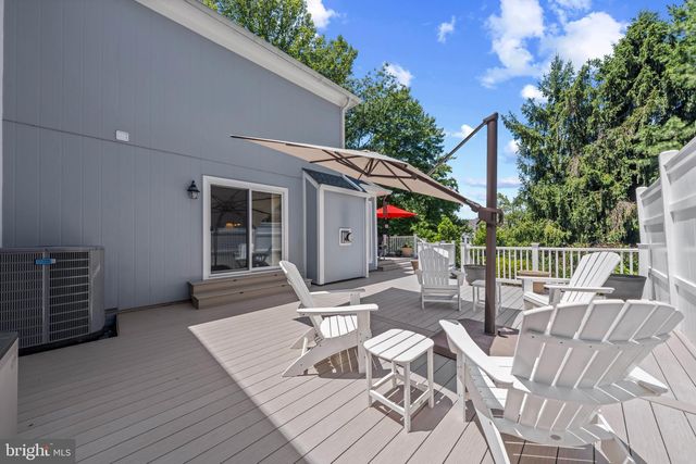 20869 CHANNEL CT, Sterling, VA 20165