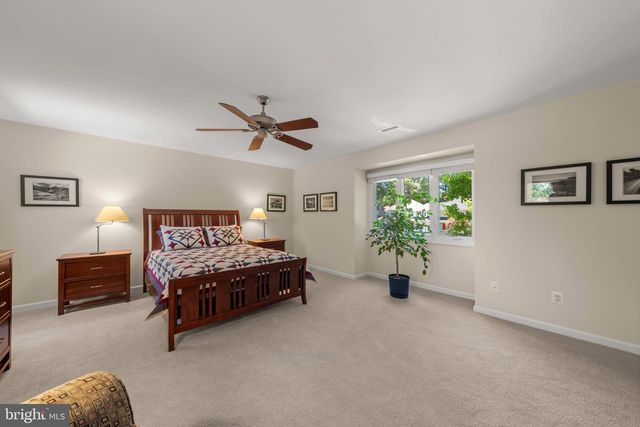 20869 CHANNEL CT, Sterling, VA 20165