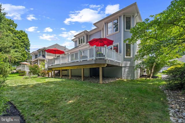 20869 CHANNEL CT, Sterling, VA 20165