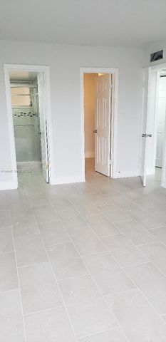 870 NW 87th Ave 407, Miami, FL 33172