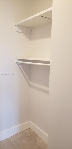 870 NW 87th Ave 407, Miami, FL 33172