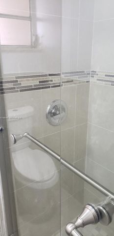 870 NW 87th Ave 407, Miami, FL 33172