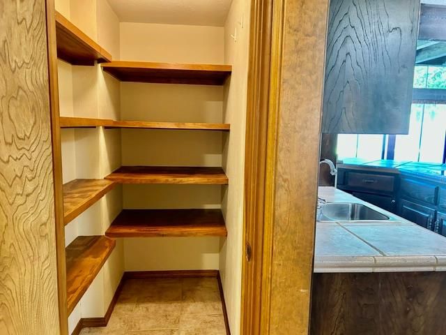 7325 NW 21st Street, Bethany, OK 73008