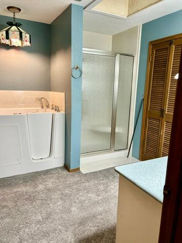 7325 NW 21st Street, Bethany, OK 73008