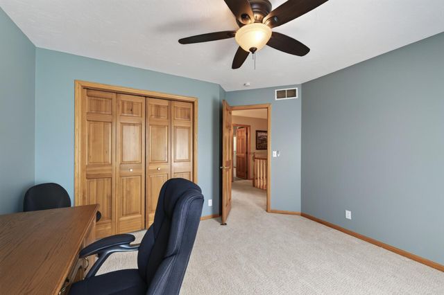 10817 Cambridge Court, Burnsville, MN 55337