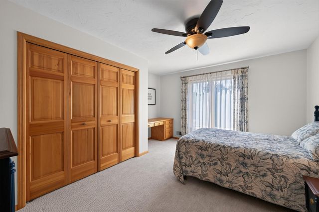 10817 Cambridge Court, Burnsville, MN 55337